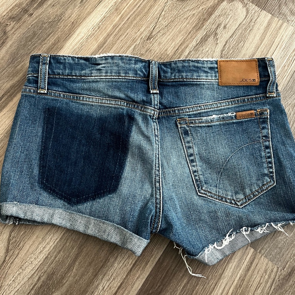 Joes Jeans- the Ozzie cutoff shorts, size 27